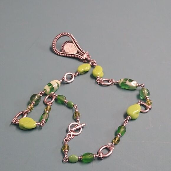 Ann Cichon Signed Green Cabochon Silver Tone Metal Green Beads Cottagecore - Picture 10 of 10
